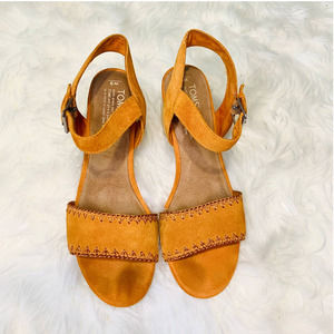 Toms Block Heel Sandals Sz 9